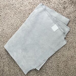 Lululemon Light Gray Yoga Towel